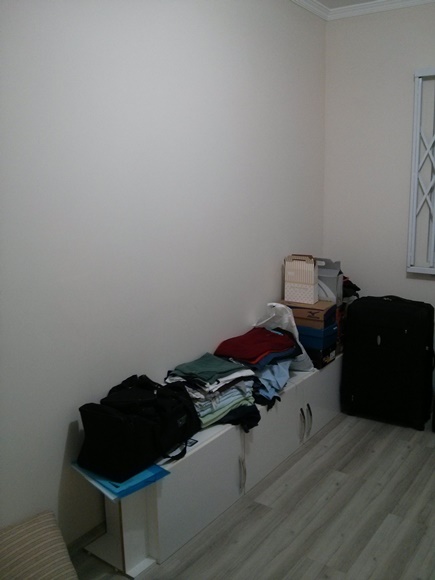 Quarto-Luiza-Antes3